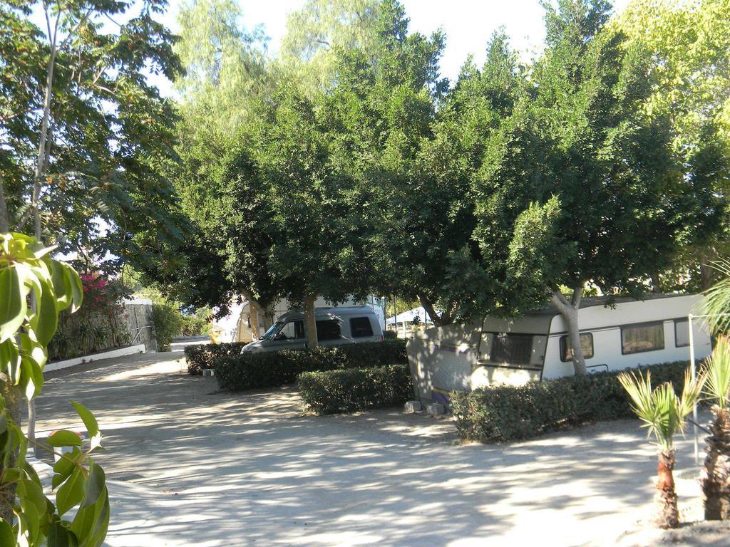 Camping Tropical Almunecar Exterior photo